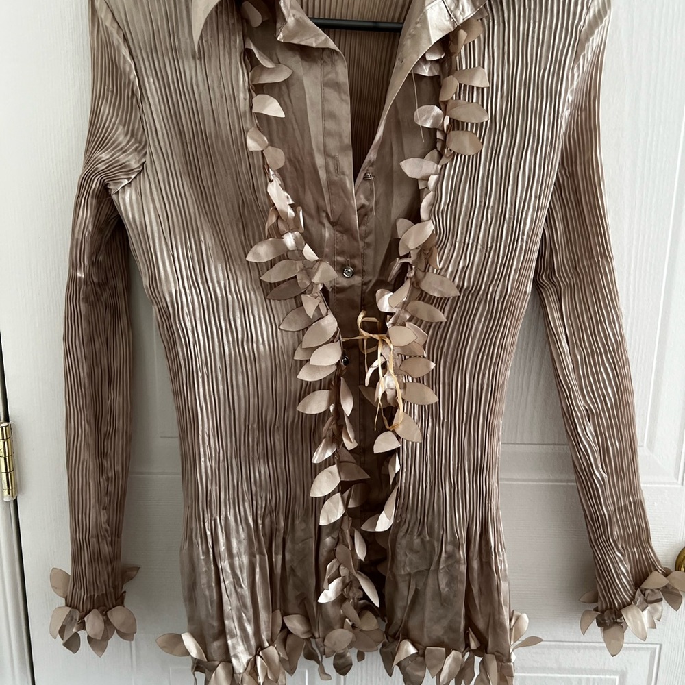 Women blouse